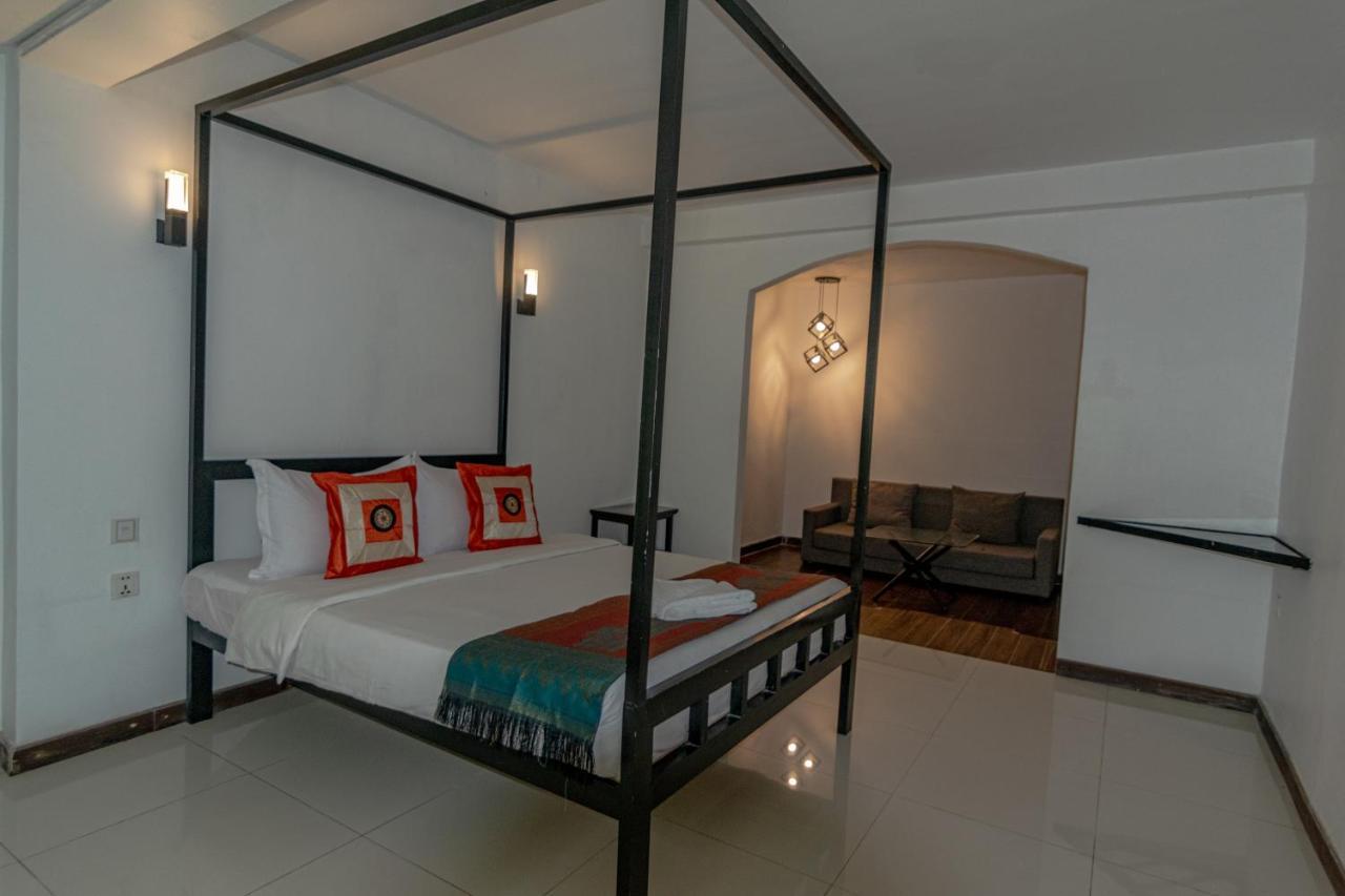 Samathi Lake Resort Phnom Penh Exterior photo