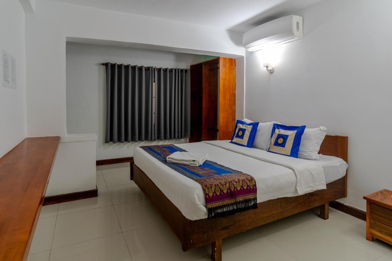 Samathi Lake Resort Phnom Penh Exterior photo